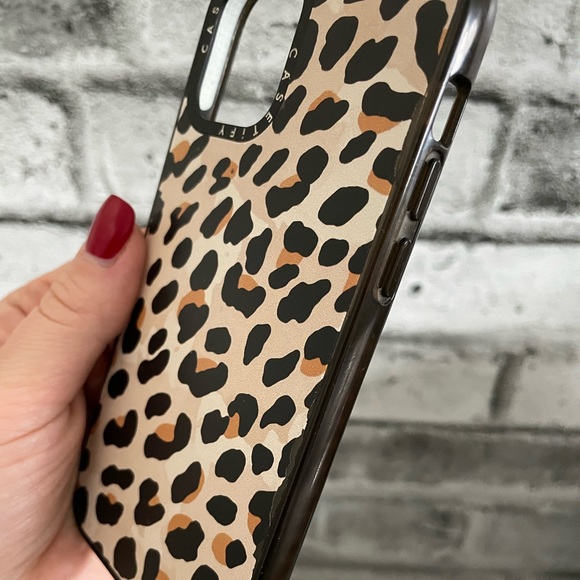 Casetify iPhone 12/12 Pro - Picture 2 of 3